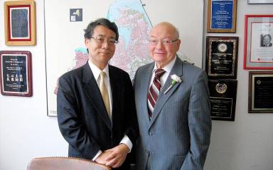 Tsunami, nuclear crisis touch Japanese in Queens