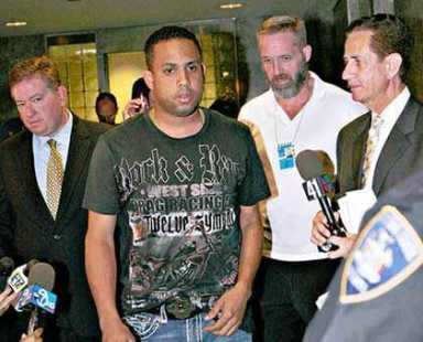 K-Rod violated order, texted wife: Queens DA