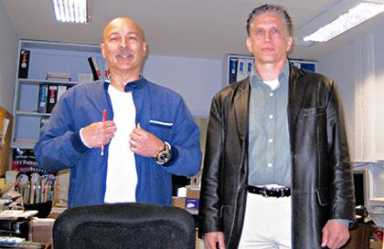 LIC biz says group slow on paying fees