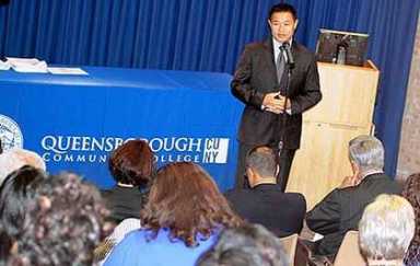 Liu establishes coalition to halt foreclosures by pressuring banks