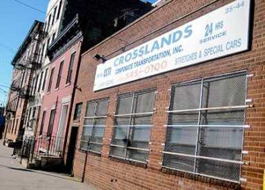 Pair charged in slaying of livery driver in LIC