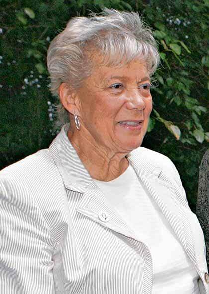 Marshall budgets $85K for official photographer