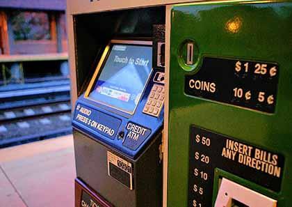 Metro-North passes LIRR, carries more rail passengers