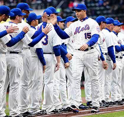 Workers say pay at ballplayer’s eatery not so Amazin’