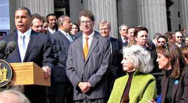 Officials break ground for Moynihan Station