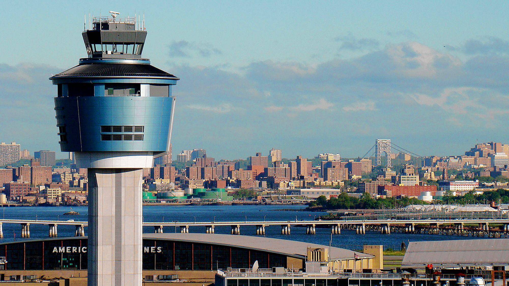 new york city laguardia international airport