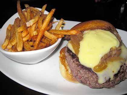Dining Out: Five Napkin Burger: Meat the way it ought to be in Astoria