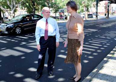 City, Van Bramer celebrate repaved Roosevelt Ave.