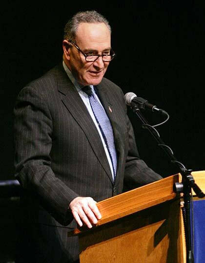 Schumer asks feds to fund East Side Access