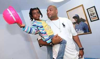 Community center honors Bell