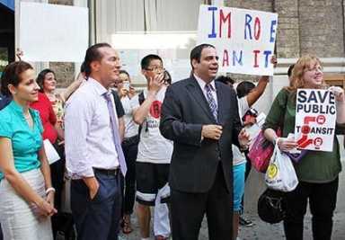 Straphangers call for QM22 revival