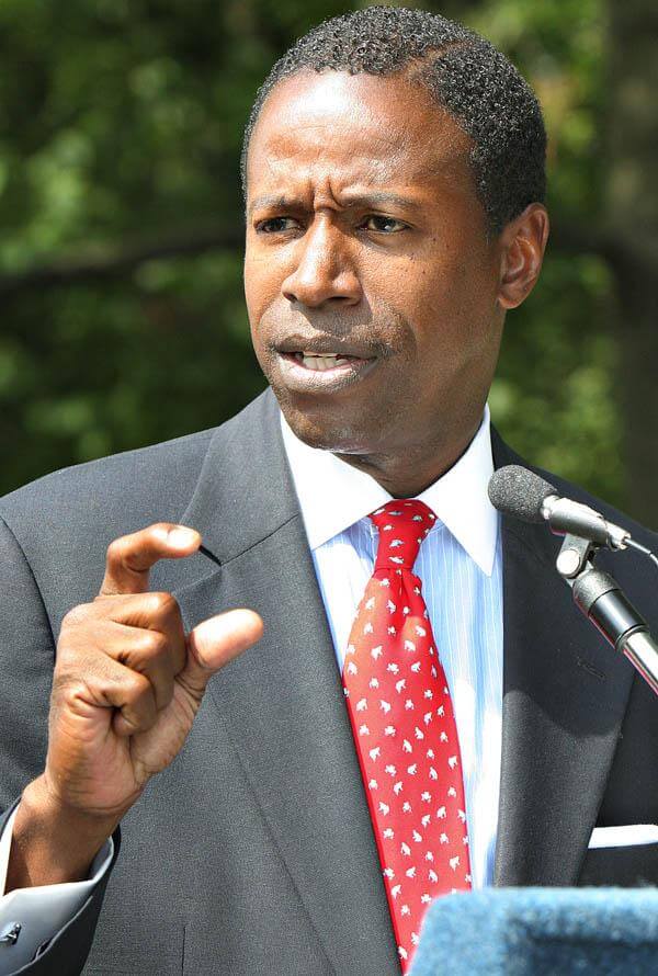 Smith’s leadership post safe: Analyst