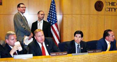 Mayor rejects Council’s snow removal proposals