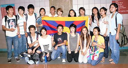 Tibetan king debuts film in LIC 17-year-old monarch shows movie about difficulty of leading while exiled in India