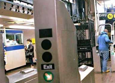 MTA to hold public hearing on subway agent job cut plans