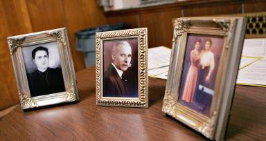 Maltese collects tales of 1911 Triangle fire