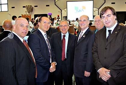 Vallone’s Italy visit combines work with kin