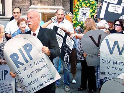 Vallone, residents bid farewell to W