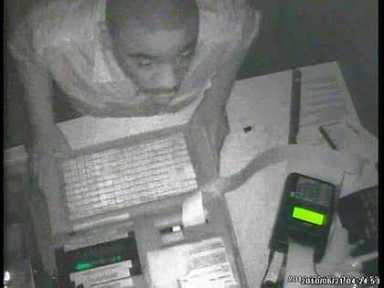 Police tackling robbery sprees in western Queens