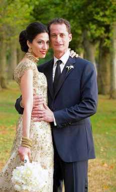 Ex-president Clinton officiates at Weiner’s wedding to Hil aide