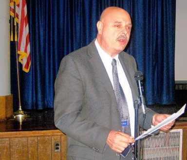 Friedrich urges CB 13 to denounce mailing