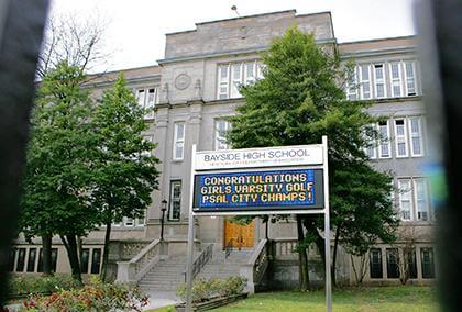 Bayside High should remove sign: CB 11