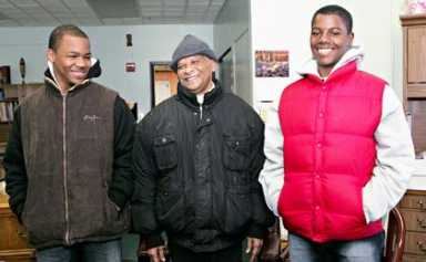 Bayside High School students recall surviving quake