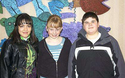 Carolers raise $400 for Bayside children’s hospital