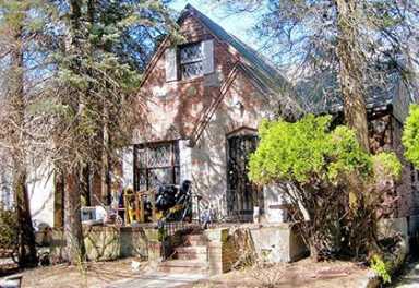 Flushing couple accused of $16M con in one day