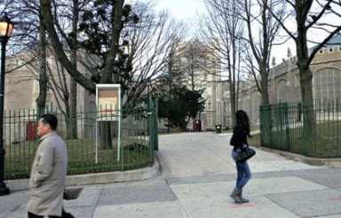 State says Flushing HS could be in danger of closing