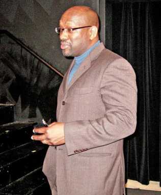 SJU students told recession hit young hard