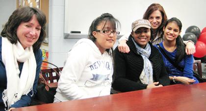 Glen Oaks high school helps students make WISE decisions