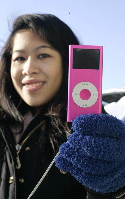 Audiophiles face the music of 4 percent proposed tax on downloads