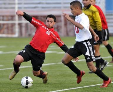 Escobar helps lift McClancy over Mount