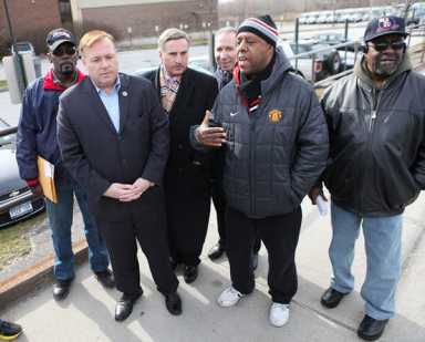 Halloran opposes outside billing