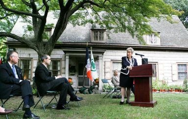 Bowne House to fete 350 yrs