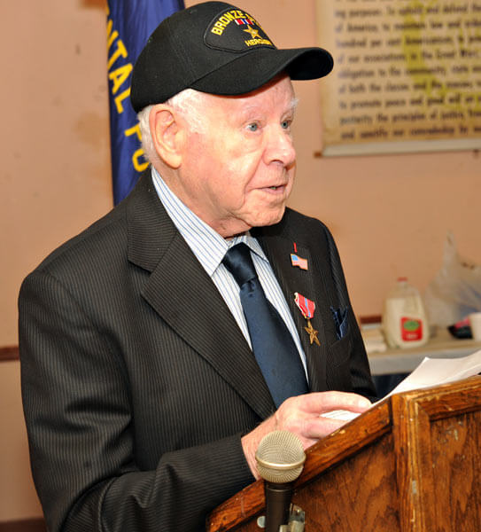 Boro WW II vet gets Bronze Star
