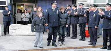 111th Precinct veteran cop retires