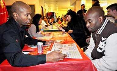 Teen track star gets huge support in fight against anemia