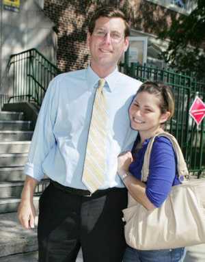 Braunstein wins nomination in crowded Assembly primary