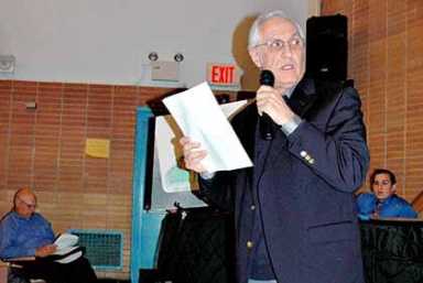 CB 11 nixes second home on single lot