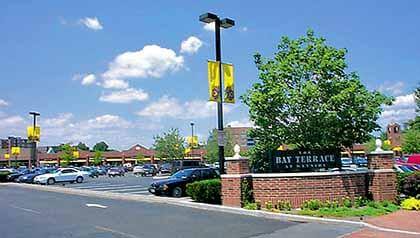 Cord Meyer trying to lure more stores