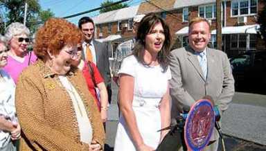 Crowley, pols call for better rules on livery vans