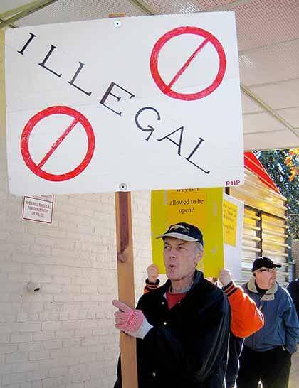 Bellerose civics protest halal meat grocery