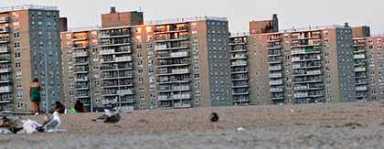 Highest, lowest death rate in city both in Queens neighborhoods