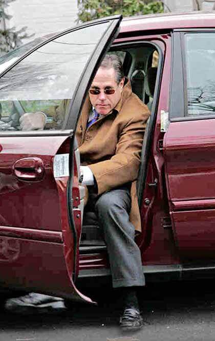 Suspended head of CityTime calls Bayside home