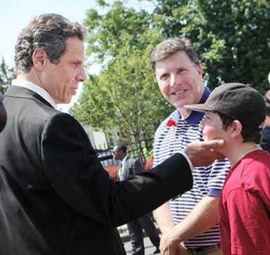 Stars align for Little Neck parade