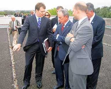 Mayor looks to roofs to stem sewer overflows