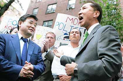 Flushing pols rally for more cops after killings