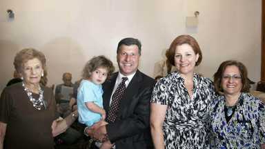 Speaker Quinn thanks JASA for fighting cuts